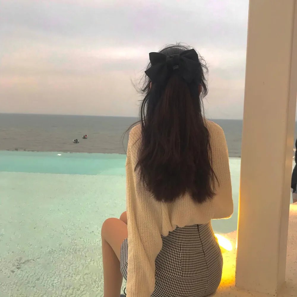 低沉的天空